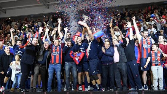 San Lorenzo, otra vez campeón con un triunfo aplastante