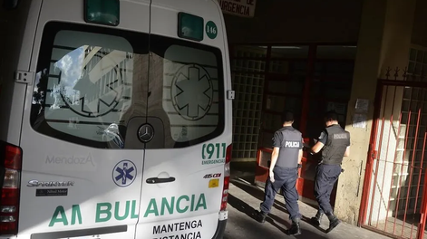 murio un policia mientras custodiaba un edificio publico en la madrugada