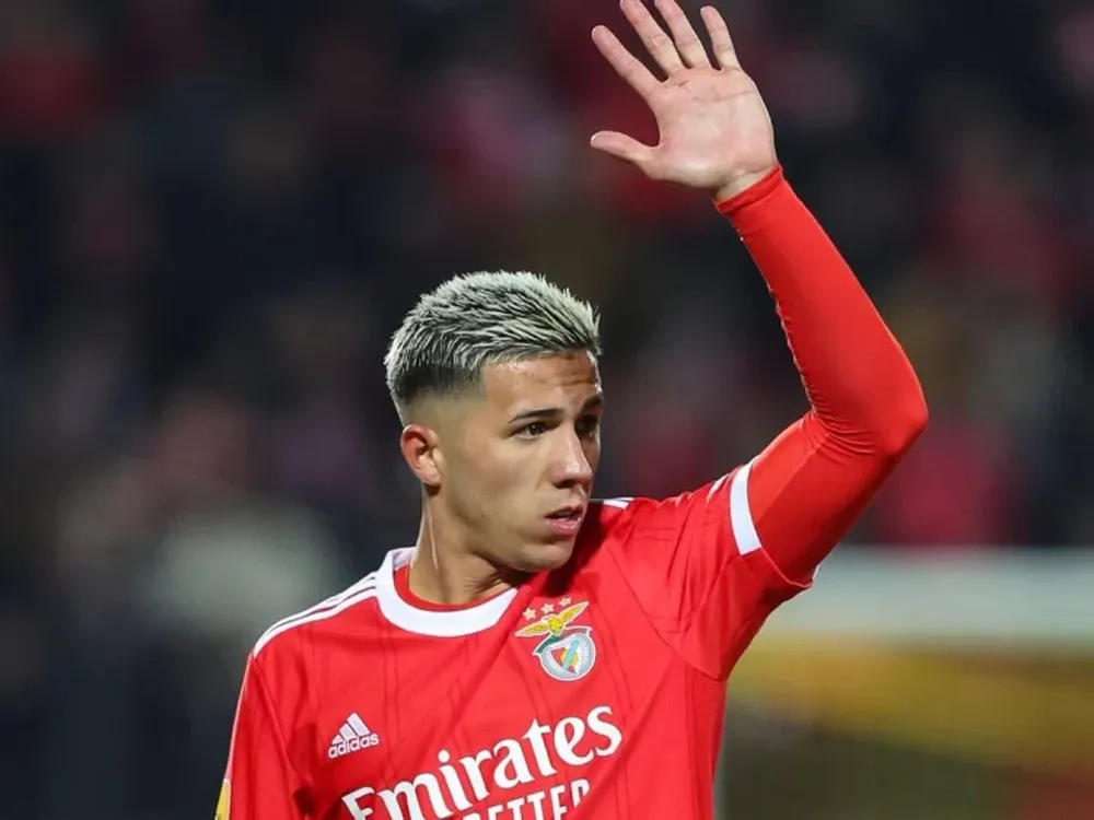 Con palito incluido, Enzo Fernández se despidió de Benfica tras la millonaria venta