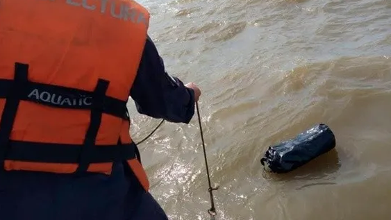 Detienen a un exmúsico de los Fabulosos que iba en la lancha donde había un muerto y cocaína