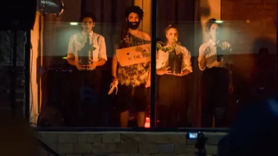 De la vidriera a la pantalla