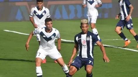 Vélez se repuso de la paliza que le dio Boca venciendo a Talleres