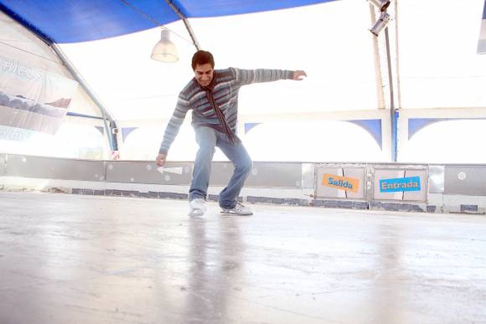 Cómo deslizarse en el hielo (casi) sin caer en el intento