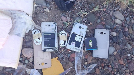 Hallazgo en el Penal de Chimbas: encontraron dos celulares ocultos en una media en inmediaciones a un pabellón