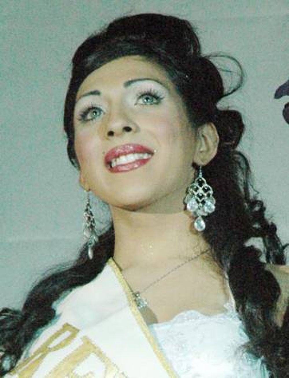 Ex reina gay del Sol cae por robo a mano armada