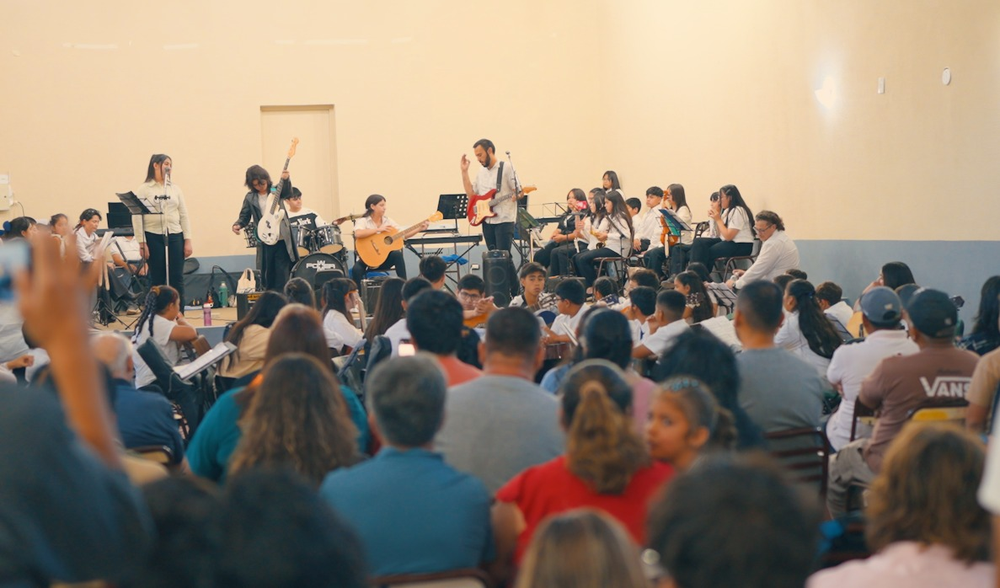 Muestra anual de la escuela de música en Tamberías, localidad de Calingasta.