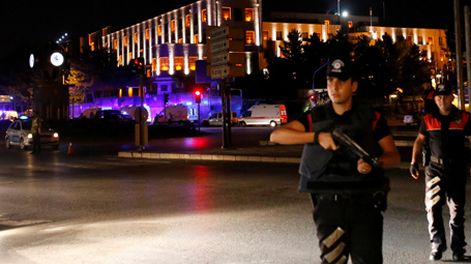 Los militares tomaron el poder en Turquía tras realizar un golpe de estado