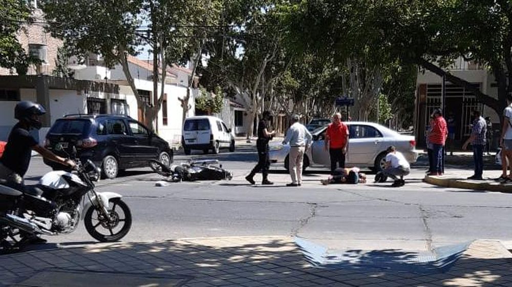 Otro grave accidente en un cruce céntrico sin semáforos
