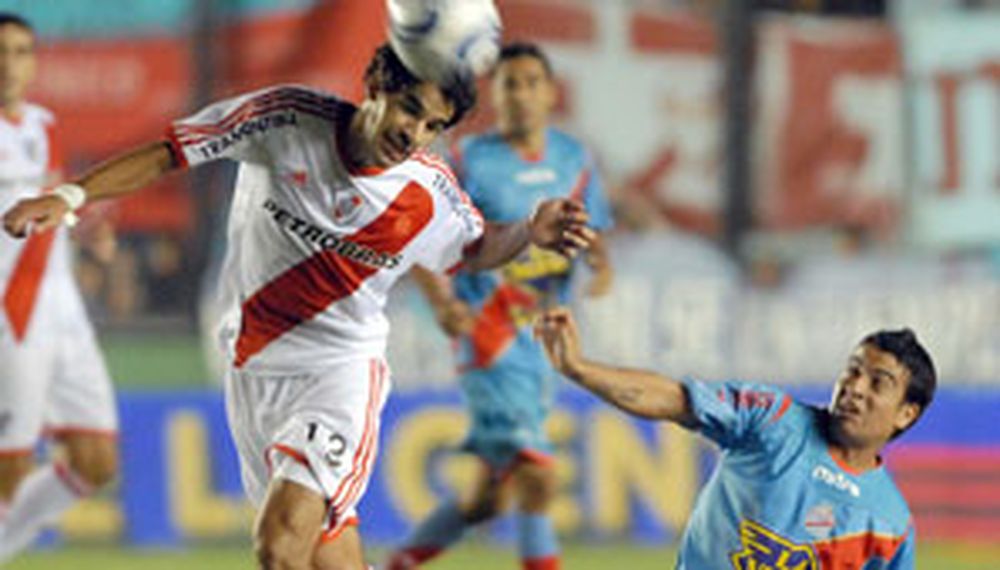 River y Arsenal quedaron a mano en el duelo en Sarandí