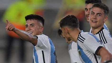 VIDEOS: el grito de Almada y la delicia de Messi de tiro libre