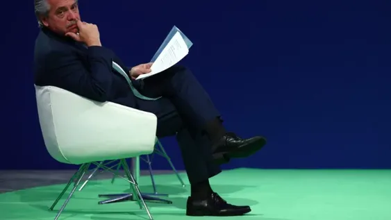 Alberto pidió mayor flexibilidad de plazos y tasas para pagar la deuda