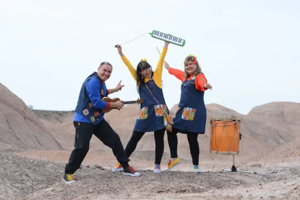 A Poncho estrena canción