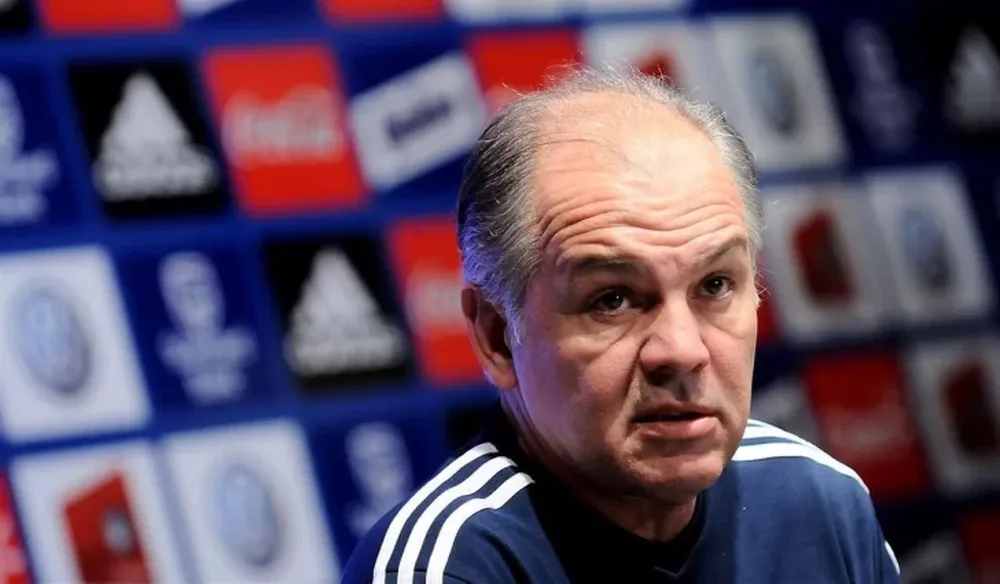 El mundo del fútbol llora la muerte de Sabella en las redes sociales