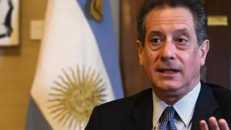 Titular del Banco Central sobre el dólar: “Luego de las maniobras especulativas, tiene que bajar”