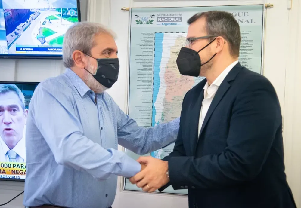 El Gobierno ascenderá a 721 policías, la séptima tanda seguida en la gestión uñaquista