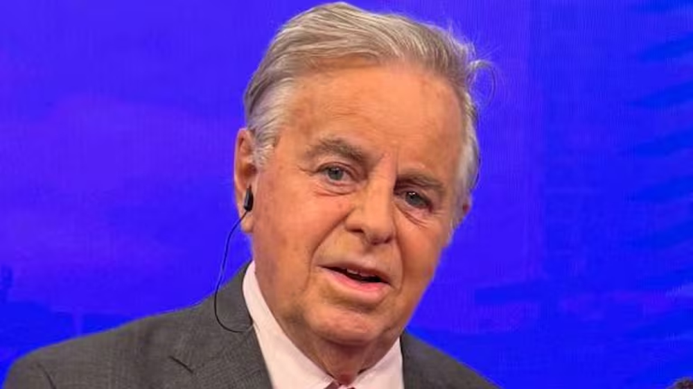 Roberto García.