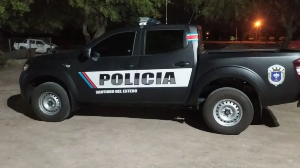 Un jefe de policía fue desplazado por publicar fotos íntimas. (Foto: Policía Santiago del Estero)