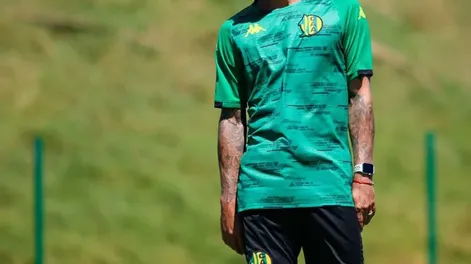 Gago renunció como DT de Aldosivi