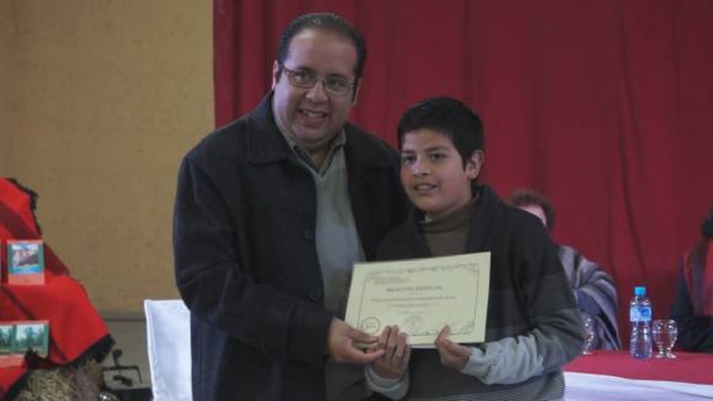 El libro Palabra Iglesiana busca su segunda edición