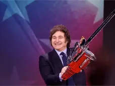 La motosierra de Milei se profundiza con nuevos recortes en ministerios. La motosierra de Milei se profundiza con nuevos recortes en ministerios.