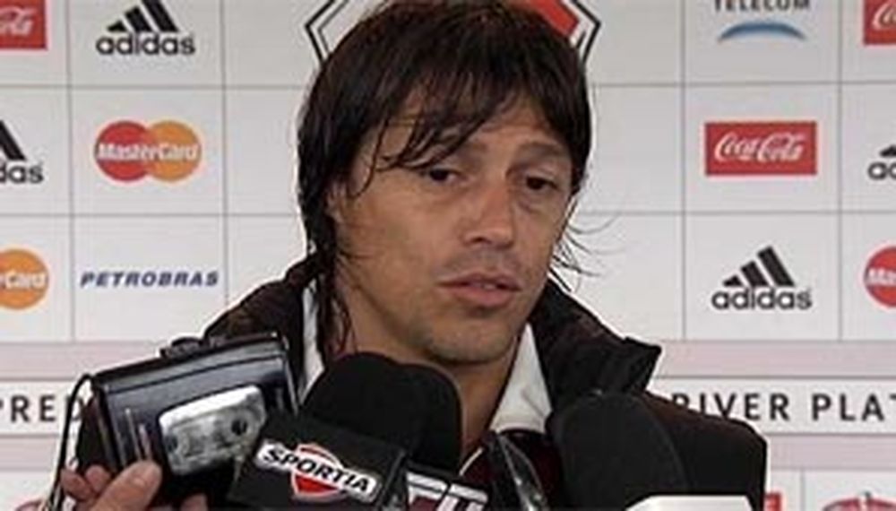“Están a tiempo de hacer un banderazo si quieren que me vaya”