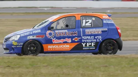 Facundo Leanez dominó el primer entrenamiento de la Clase 2 del TN