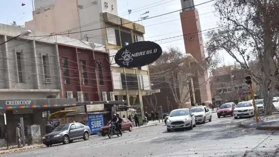 Viernes a pura ráfaga: prevén fuertes vientos del Norte, el Oeste y el Sur en sólo 17 horas