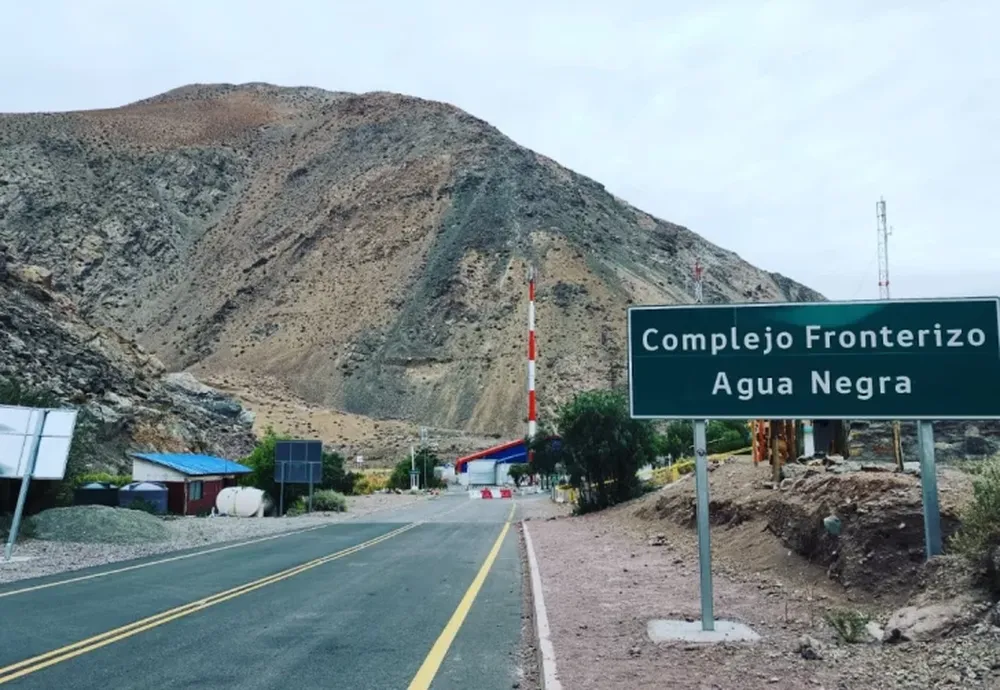 “Chilemanía”: la cifra de turistas que cruzaron por Agua Negra casi se triplicó con respecto al año anterior