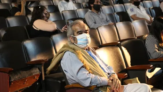 Con pilchas gauchas los Recabarren se presentaron ante el juez