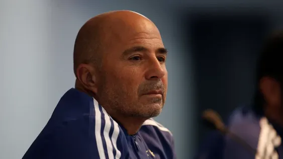 Sampaoli: “Argentina es mucho más el equipo de Messi que el mío”