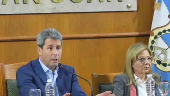 Uñac, sobre la suba en el dólar blue: “Habrá que esperar que los mercados se empiecen a calmar”