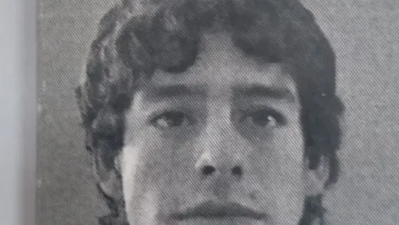 Pilló a su mujer con otro y encima casi lo matan