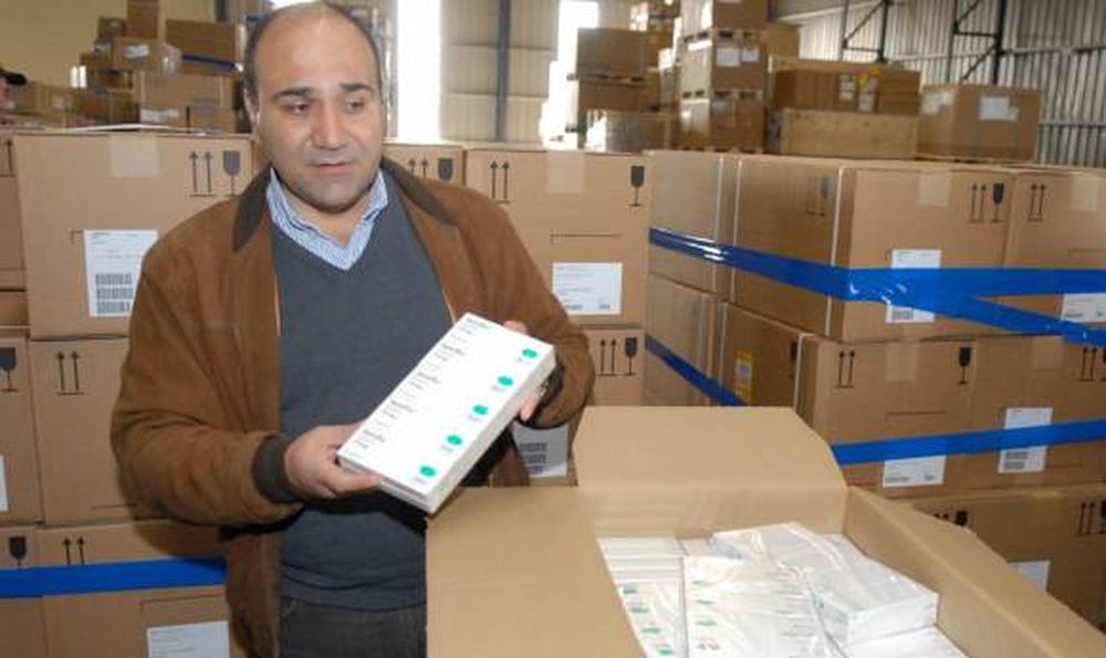 Distribuyen más dosis que trajeron de Suiza