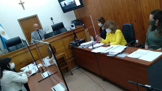 Juez se apartó del pedido fiscal y aplicó una pena más dura: 21 años al violador de 2 niñas