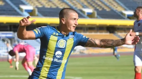 Rosario Central goleó a Patronato