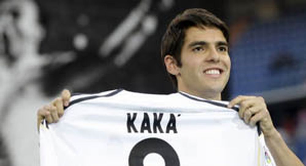 Bienvenida a Kaká en Real Madrid