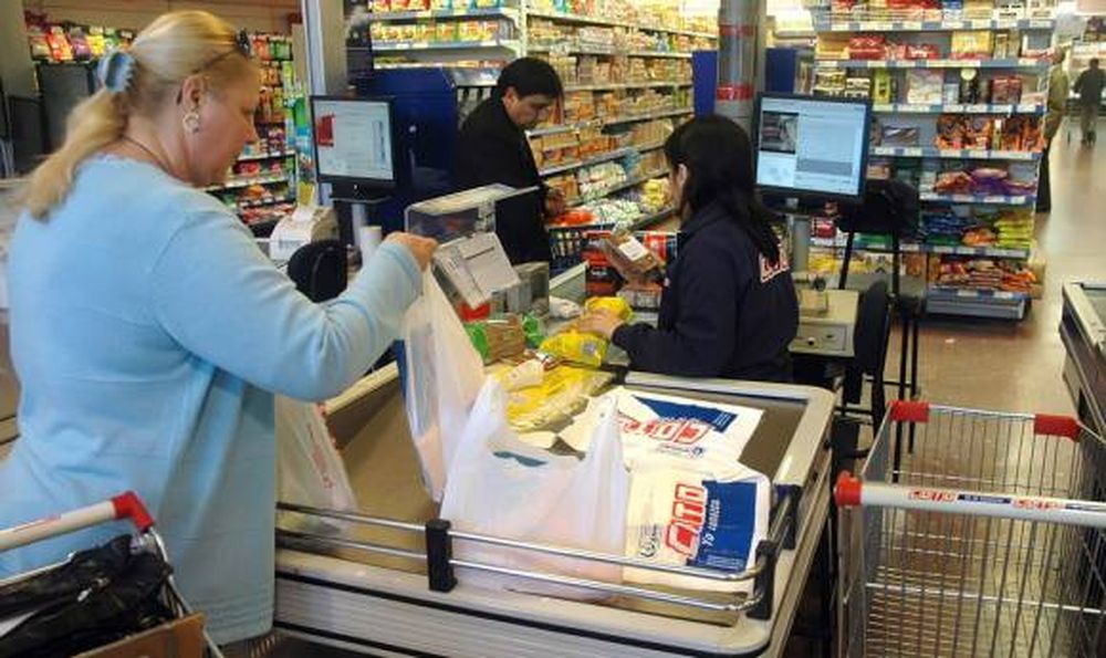 Dicen que subió 5,4% la canasta alimenticia