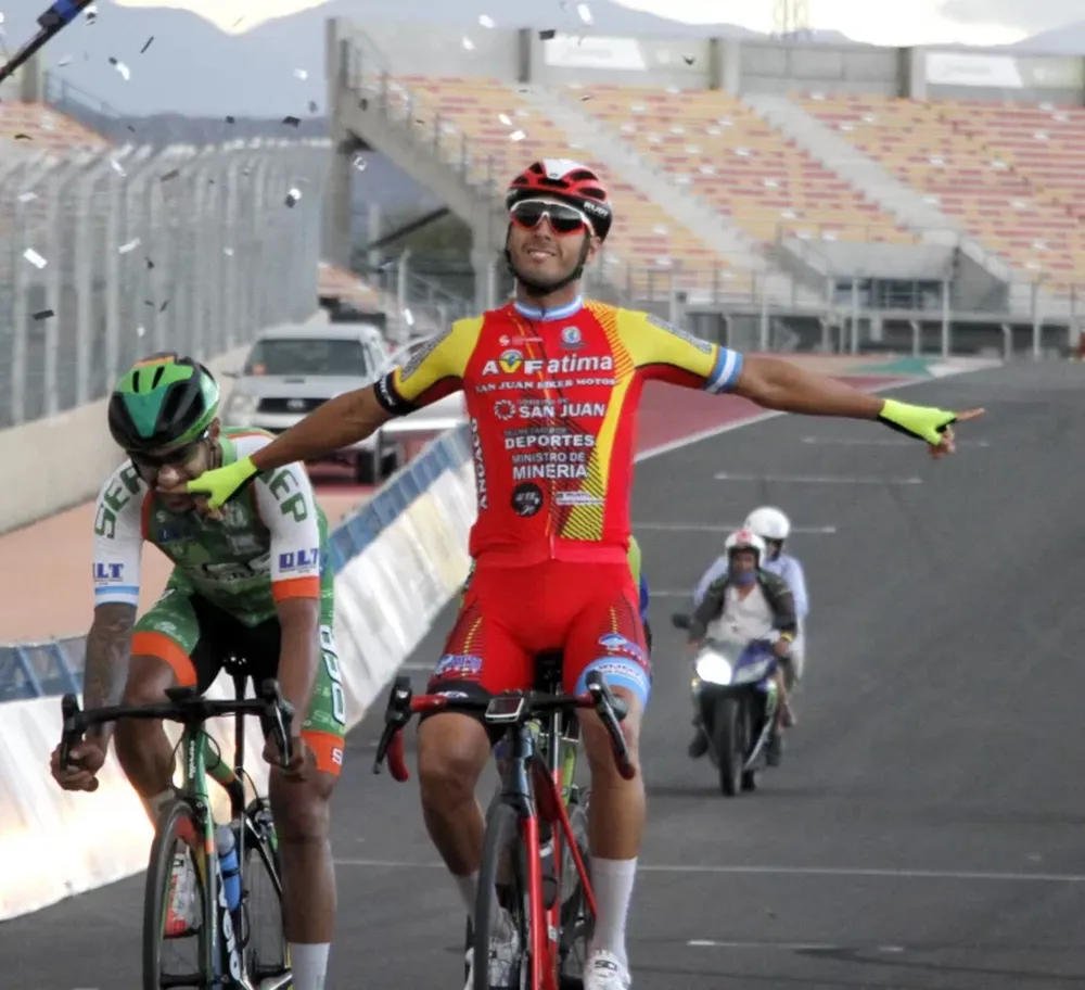 El Giro, en el meridiano clásico