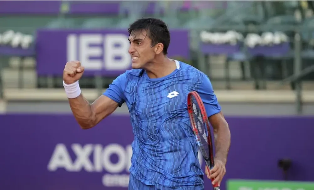 ROMÁN BURRUCHAGA, junto a Comesaña, Carabelli, Navone y Etcheverry jugarán hoy en la primera ronda del torneo romano.