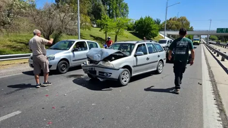 El Volkswagen Gol Country  que impactó de atrás contra un Fiat Argo.