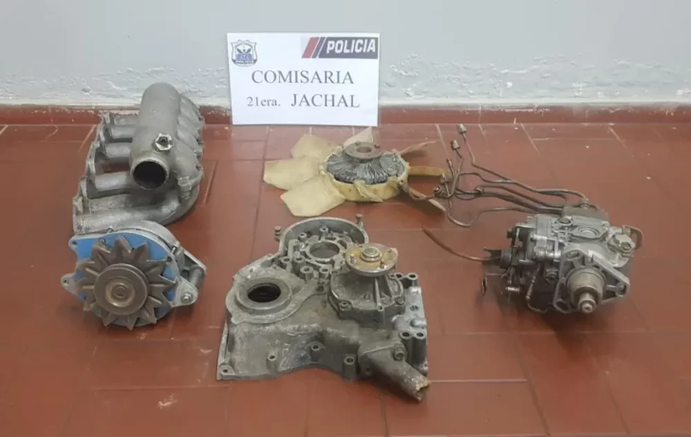 Cayó preso por robarle partes de una camioneta a su propio vecino