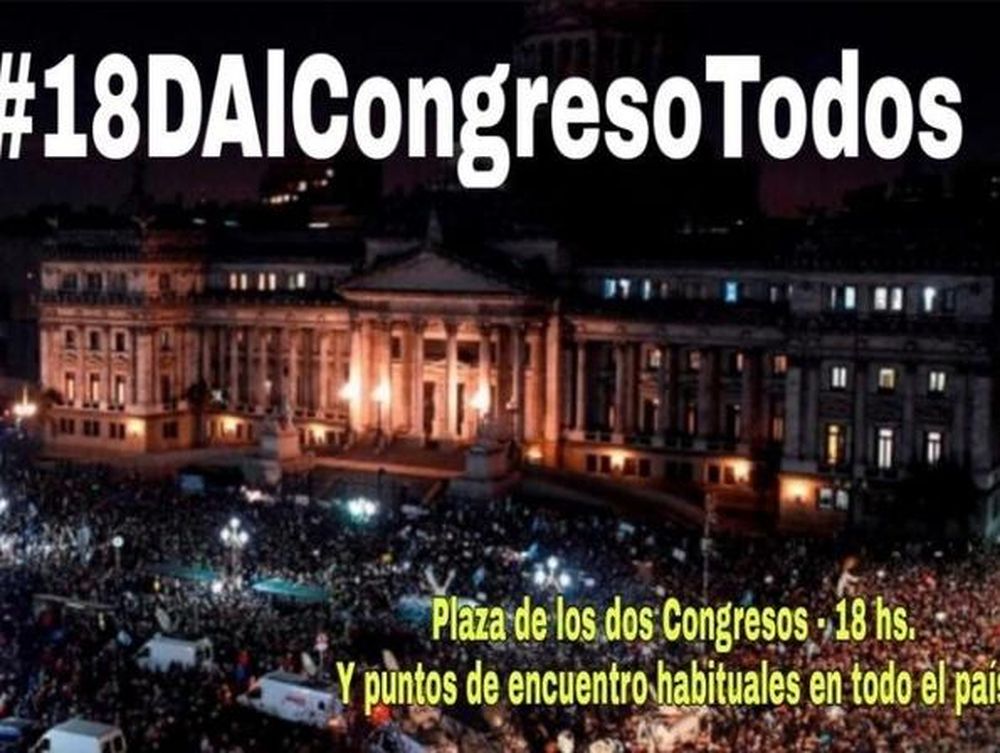 Convocan a un cacerolazo nacional contra las medidas del Gobierno