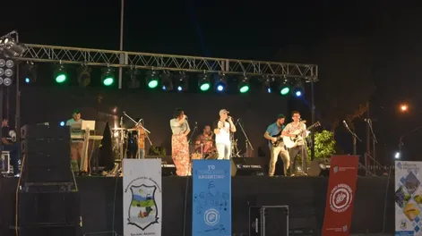 Media Agua, Sarmiento, tuvo su 1ª Fiesta “Plaza del Vino Joven”