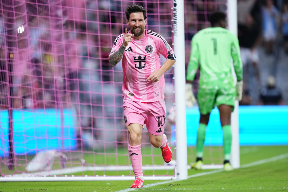 Lionel Messi convirtió un doblete para el Inter Miami.