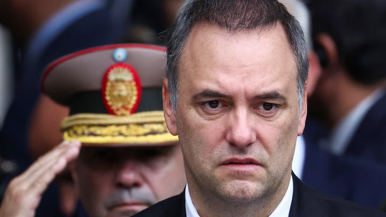 Manuel Adorni mantiene la seguridad.