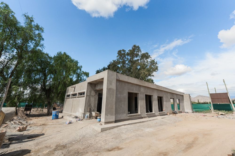 La obra en la Escuela Gasc&oacute;n, del departamento J&aacute;chal, implica una ampliaci&oacute;n de 1.000 metros cuadrados.