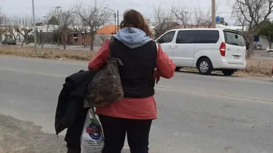 “Por la inconsciencia de algunos, ahora todos pagamos los platos rotos”, dijo una vecina