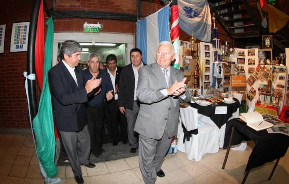 Un festejo por los 96 años de los mercantiles
