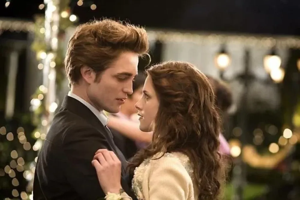 El amor prohibido entre Bella Swan y Edward Cullen, otra vez en pantallas