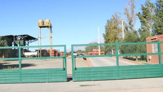 Ataron y golpearon al encargado de una aceitera, ¿iban por el dinero de pagos?